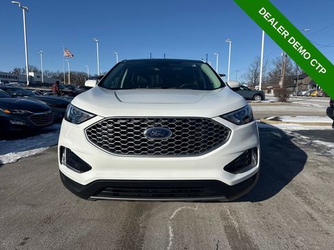 Used 2024 Ford Edge SEL w/ Convenience Package image 3
