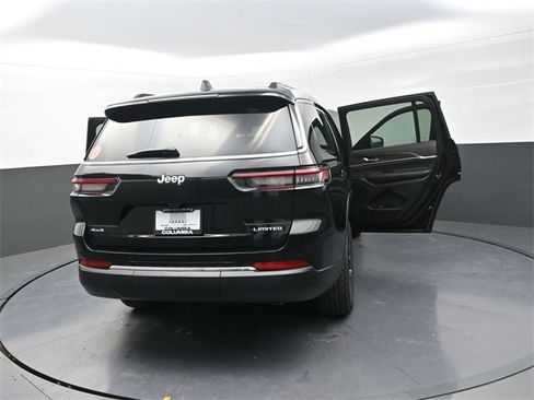 New 2025 Jeep Grand Cherokee L Limited image 30