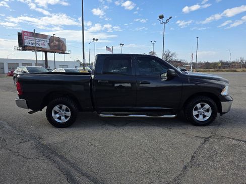 Used 2017 RAM 1500 Tradesman w/ Popular Equipment Group image 4