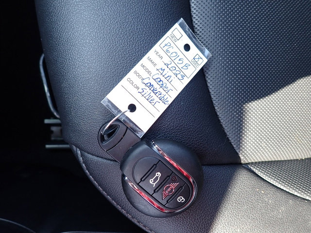 Used 2023 MINI Cooper Convertible FWD image 38