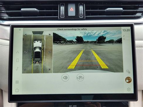 Used 2026 Jaguar F-PACE R-Dynamic S image 14