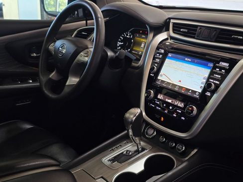 Used 2017 Nissan Murano Platinum w/ Platinum Technology Package AWD/4WD image 32