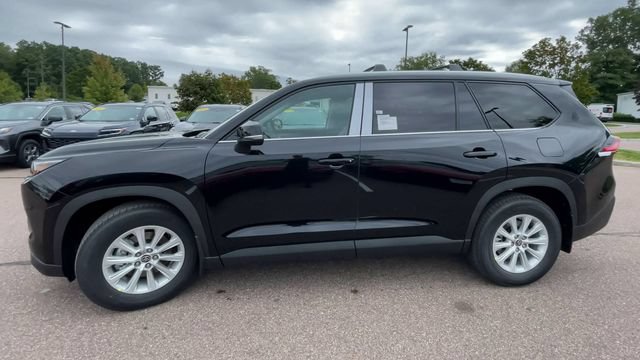 New 2026 Toyota Grand Highlander XLE FWD image 5