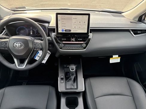 New 2026 Toyota Corolla Cross XLE image 24