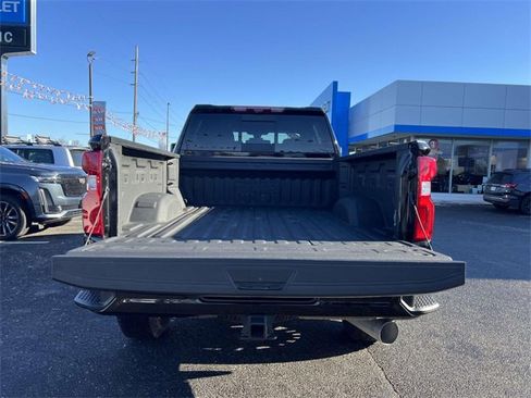 Certified 2023 Chevrolet Silverado 2500 High Country image 10