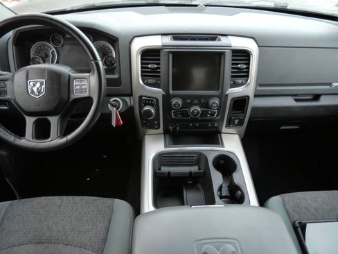 Used 2016 RAM 1500 Big Horn image 10