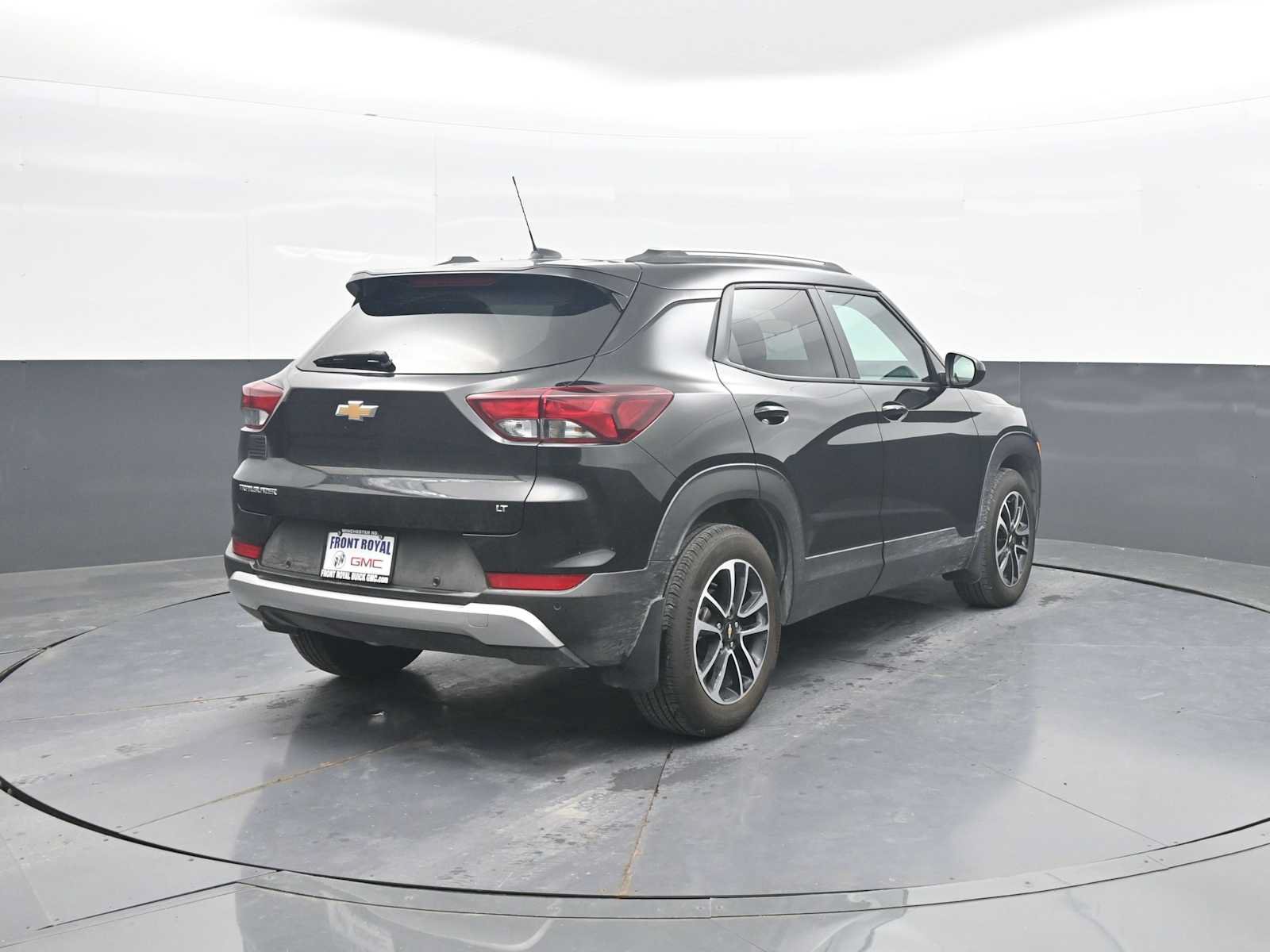 Used 2026 Chevrolet TrailBlazer LT w/ LT Cold Weather Package FWD image 7