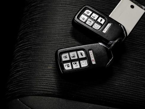 Used 2019 Honda Odyssey EX image 55