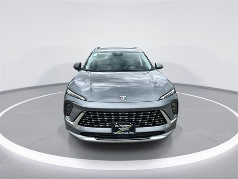 New 2026 Buick Envision Avenir image 3