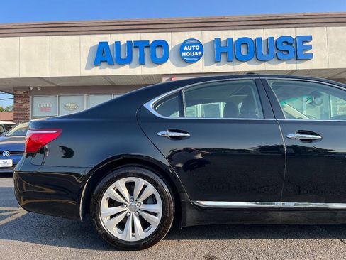 Used 2011 Lexus LS 460 AWD w/ Luxury Value Edition image 39
