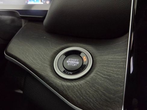 New 2025 Jeep Grand Cherokee Limited w/ Black Appearance Package image 22