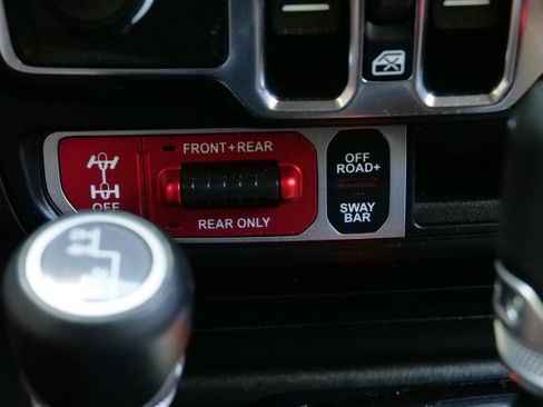 Used 2021 Jeep Wrangler Unlimited Rubicon AWD/4WD image 22