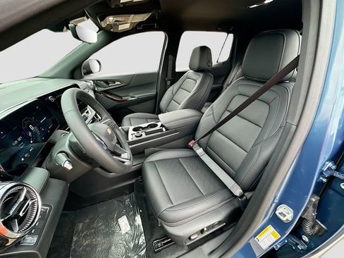 New 2026 Chevrolet Equinox LT w/ Convenience Package II image 23