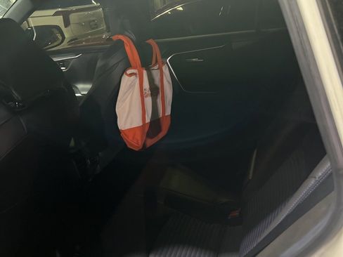 Used 2022 Toyota RAV4 XSE image 10