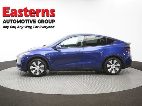 Used 2022 Tesla Model Y Long Range AWD/4WD image 53