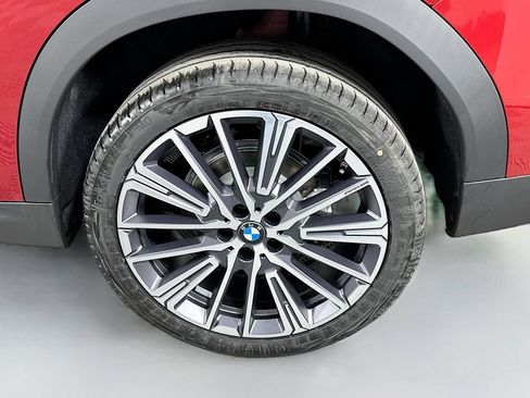 Used 2026 BMW X2 xDrive28i w/ Technology Package AWD/4WD image 23