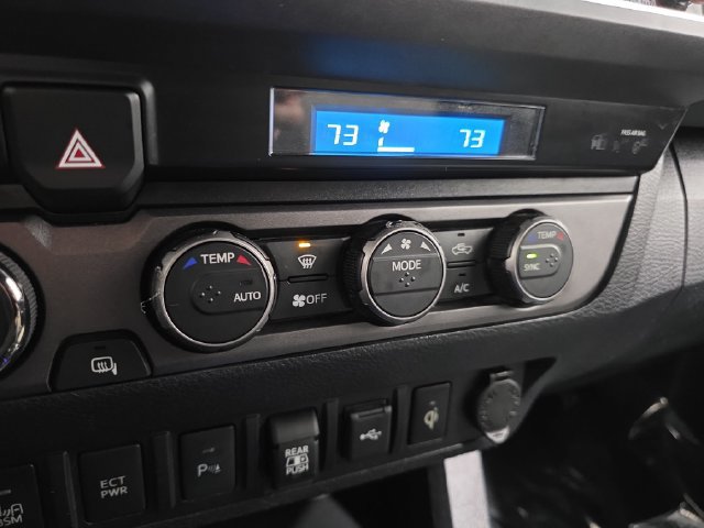 Certified 2021 Toyota Tacoma TRD Off-Road w/ Technology Package AWD/4WD image 19