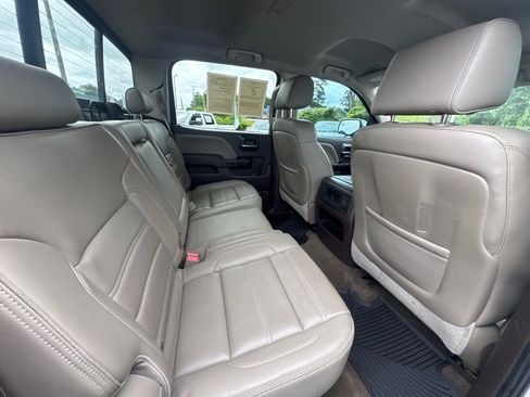 Used 2015 GMC Sierra 1500 Denali w/ Driver Alert Package AWD/4WD image 9