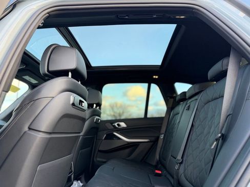 New 2026 BMW X5 xDrive40i w/ M Sport Package image 18