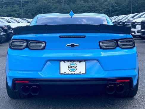 Used 2022 Chevrolet Camaro LT w/ RS Package RWD image 4