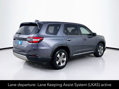 Used 2024 Honda Pilot EX-L image 7