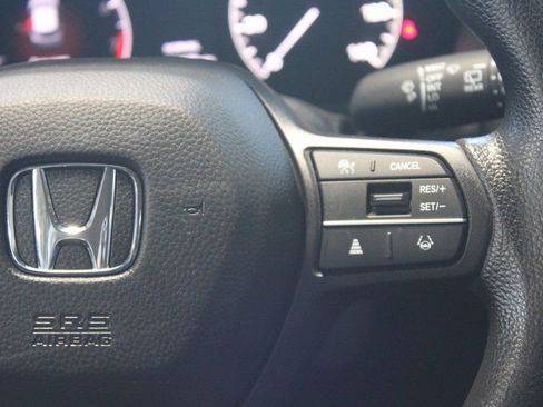 Used 2023 Honda HR-V LX image 24