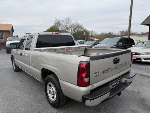 Used 2004 Chevrolet Silverado 1500 W/T RWD image 6