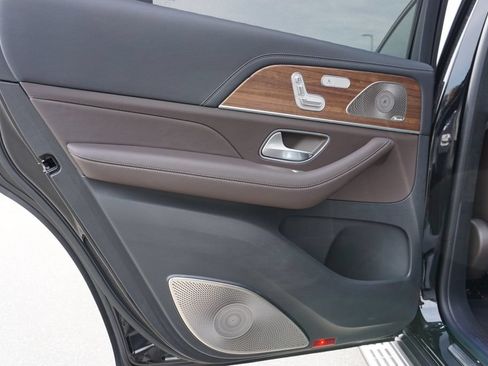 Certified 2023 Mercedes-Benz GLS 580 4MATIC image 42