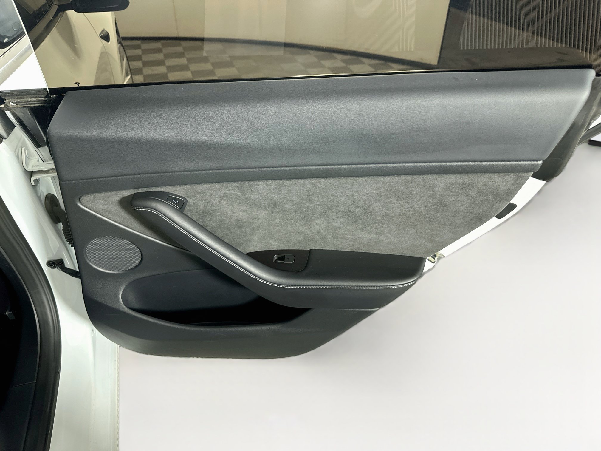 Used 2023 Tesla Model 3 Standard Range RWD image 28