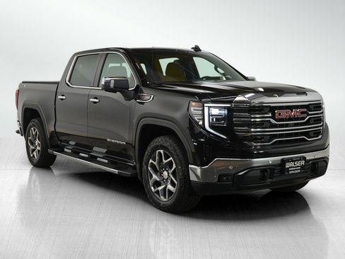 Used 2023 GMC Sierra 1500 SLT w/ SLT Premium Plus Package image 8