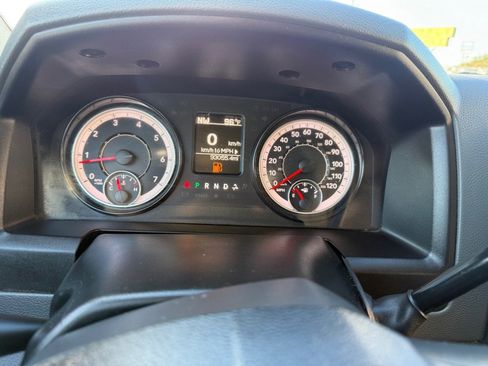 Used 2018 RAM 3500 Tradesman w/ Chrome Appearance Group image 18