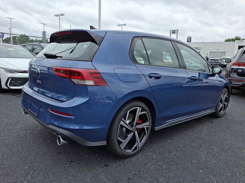 New 2025 Volkswagen GTI SE image 4