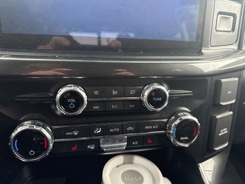 Certified 2021 Ford F150 XLT w/ Equipment Group 302A High image 15