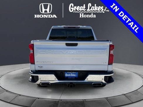 Used 2022 Chevrolet Silverado 1500 LTZ AWD/4WD image 5