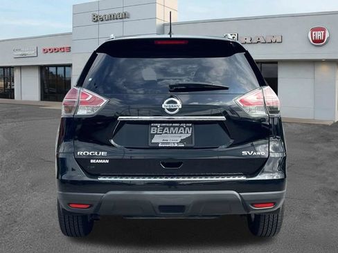 Used 2015 Nissan Rogue SV w/ SV Premium Package AWD/4WD image 6