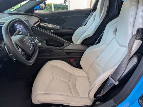 Used 2023 Chevrolet Corvette Stingray Convertible w/ 1LT image 5