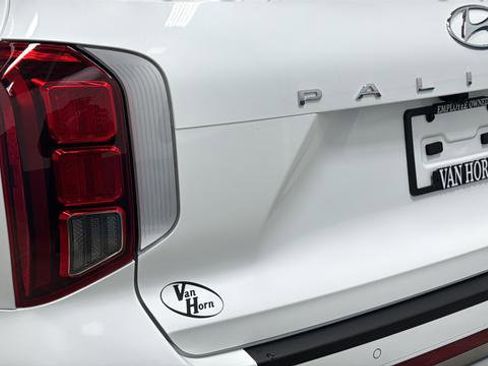 Used 2025 Hyundai Palisade Calligraphy image 43
