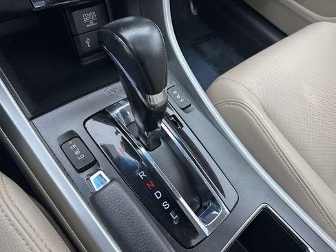 Used 2013 Honda Accord EX-L image 18