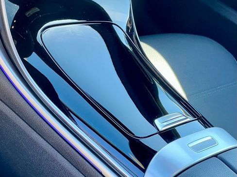 Certified 2026 Mercedes-Benz C 300 4MATIC Sedan image 21