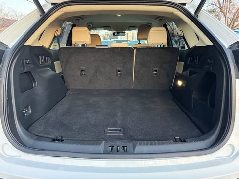 Used 2024 Ford Edge SEL w/ Convenience Package image 10
