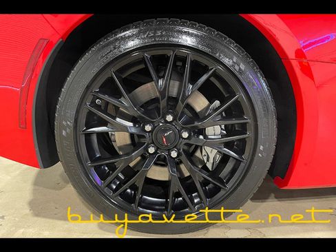 Used 2015 Chevrolet Corvette Stingray Coupe image 13
