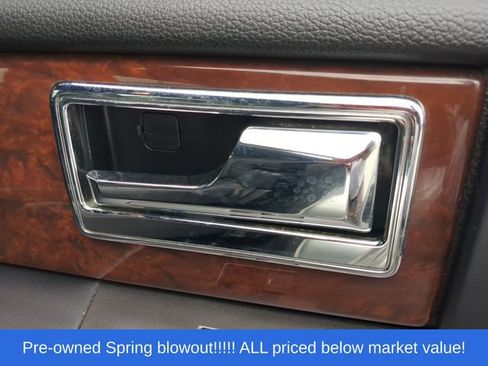 Used 2016 Lincoln Navigator Select AWD/4WD image 46
