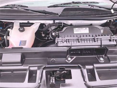 Used 2023 GMC Savana 2500 LS w/ Driver Convenience Package image 26