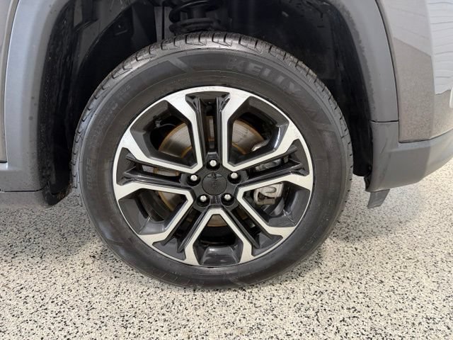 Used 2023 Jeep Compass Limited AWD/4WD image 32