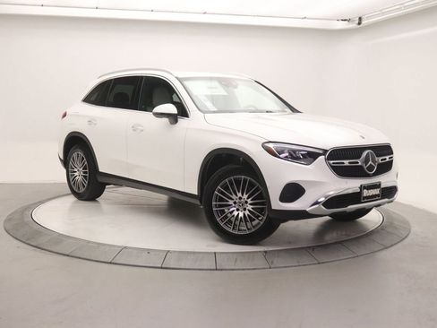New 2026 Mercedes-Benz GLC 300 image 16