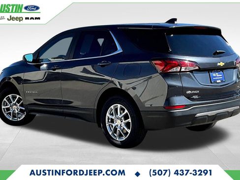 Used 2022 Chevrolet Equinox LT image 4