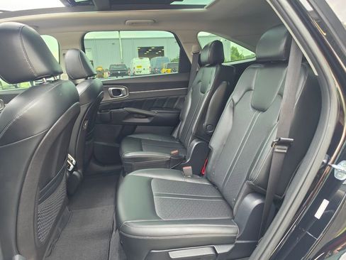 Used 2021 Kia Sorento SX AWD/4WD image 34