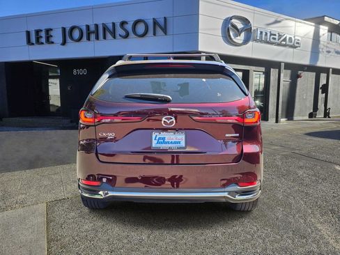 Certified 2024 MAZDA CX-90 Plug-In Hybrid w/ Premium Plus AWD/4WD image 4