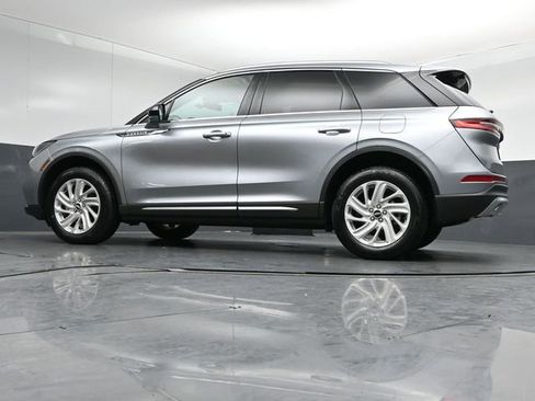 Certified 2022 Lincoln Corsair FWD image 40