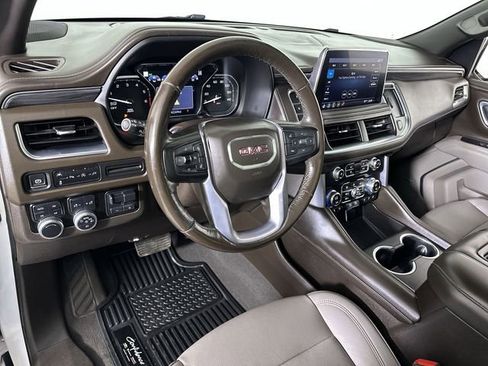Used 2021 GMC Yukon SLT w/ SLT Luxury Plus Package AWD/4WD image 10